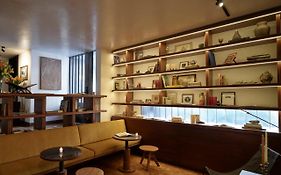 Hotel Dama